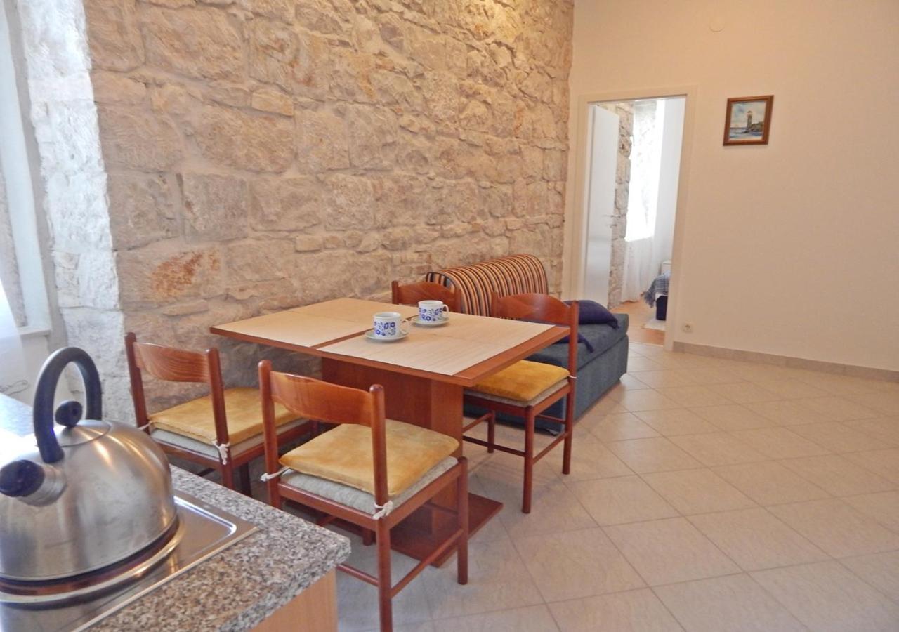 Apartments Moni Split Bagian luar foto