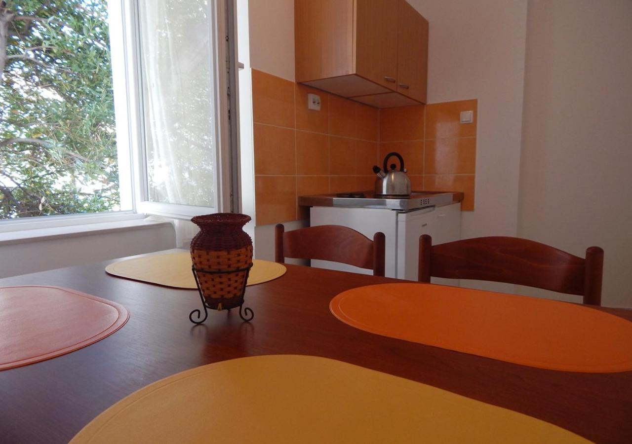 Apartments Moni Split Bagian luar foto